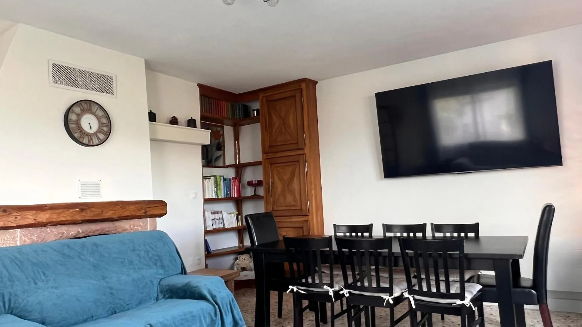 Appartement Calme Avec Jardin Dans Maison Le Poet  Le Poet (Le Poet, Hautes-Alpes)